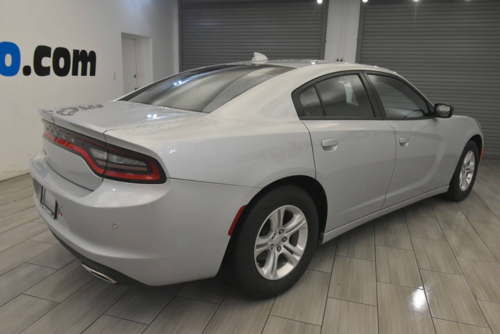 2023 Dodge Charger SXT 4dr Sedan, Plata, Mileage: 58,036 - photo 4