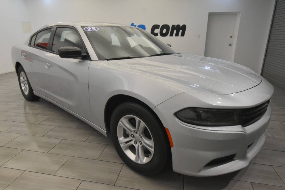 2023 Dodge Charger SXT 4dr Sedan, Plata, Mileage: 58,036 - photo 6