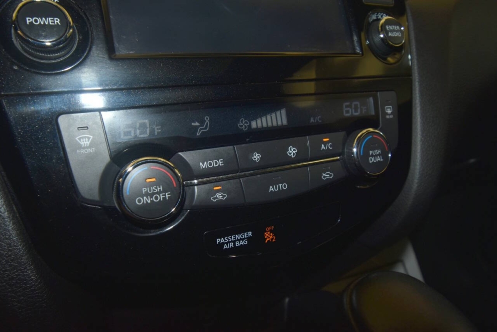 2016 Nissan Rogue SL AWD, Gray, Mileage: 93,464 - photo 21