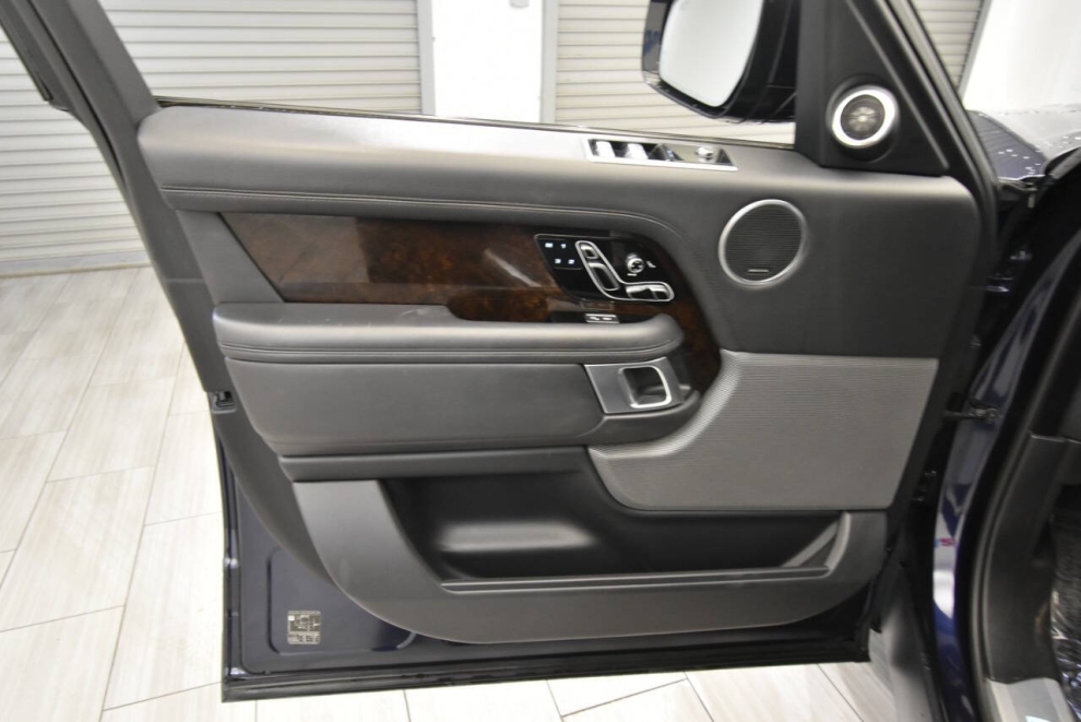 2019 Land Rover Range Rover HSE AWD 4dr SUV, Blue, Mileage: 98,746 - photo 11