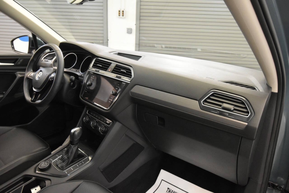 2021 Volkswagen Tiguan SE 4Motion, Teal, Mileage: 44,397 - photo 14