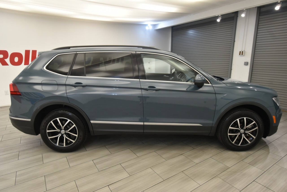 2021 Volkswagen Tiguan SE 4Motion, Teal, Mileage: 44,397 - photo 5