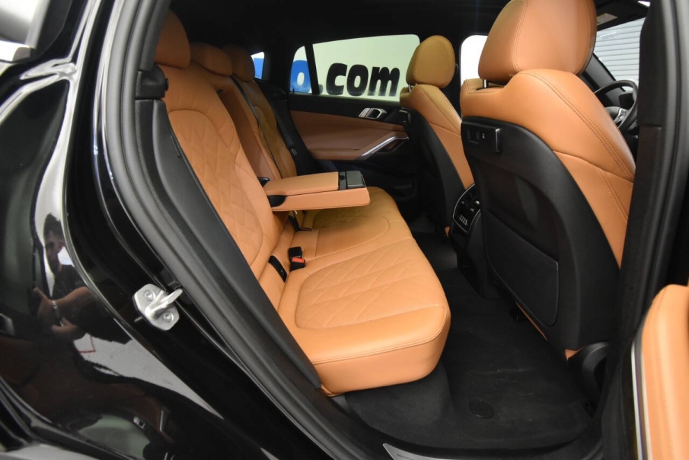2023 BMW X6 xDrive40i AWD 4dr Sports Activity Coupe, Black, Mileage: 15,153 - photo 16