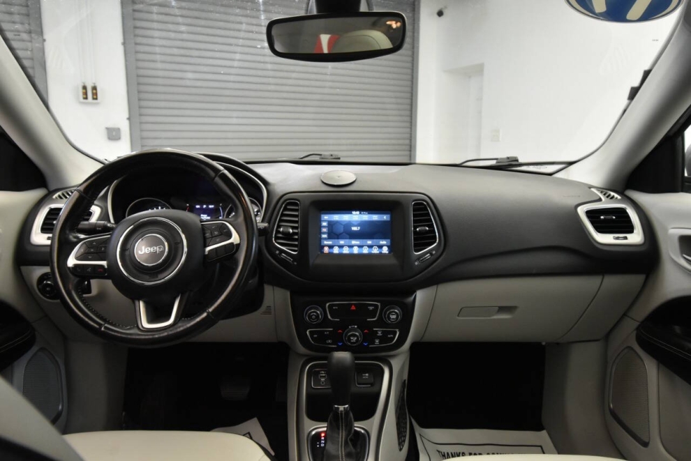 2019 Jeep Compass Latitude, Silver, Mileage: 76,861 - photo 17