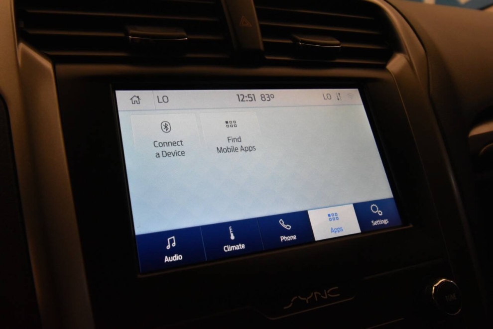 2020 Ford Fusion SE 4dr Sedan, Silver, Mileage: 79,215 - photo 21