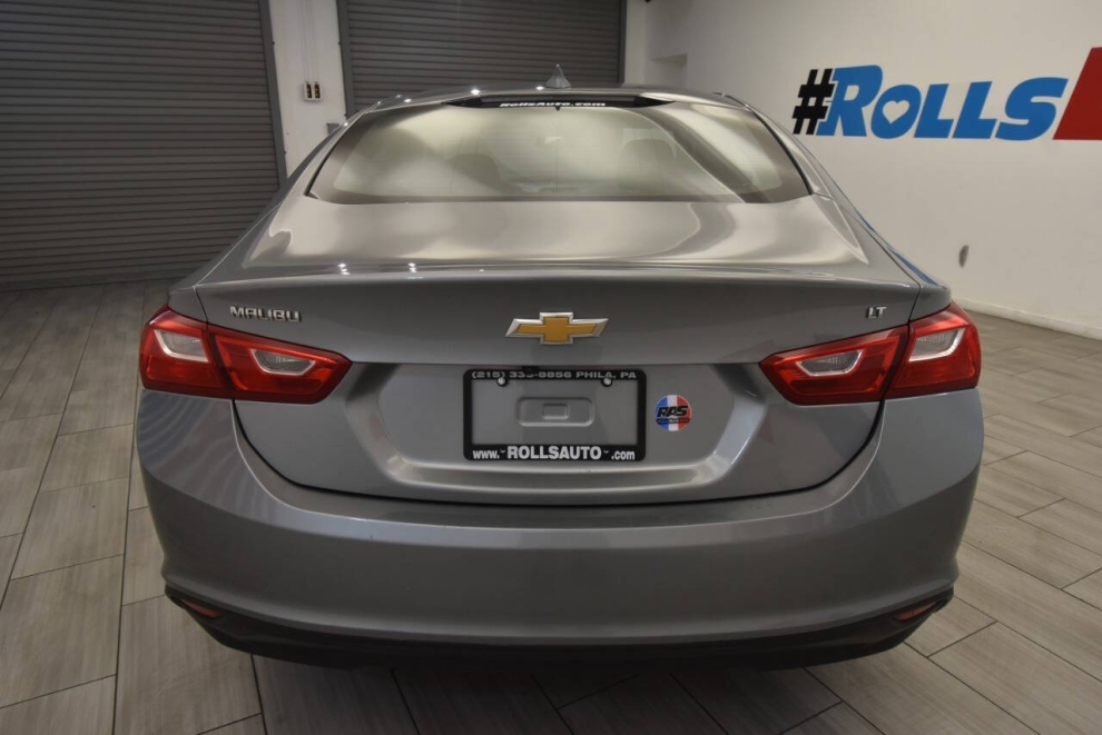 2023 Chevrolet Malibu LT 4dr Sedan w/1LT, Gray, Mileage: 92,789 - photo 3