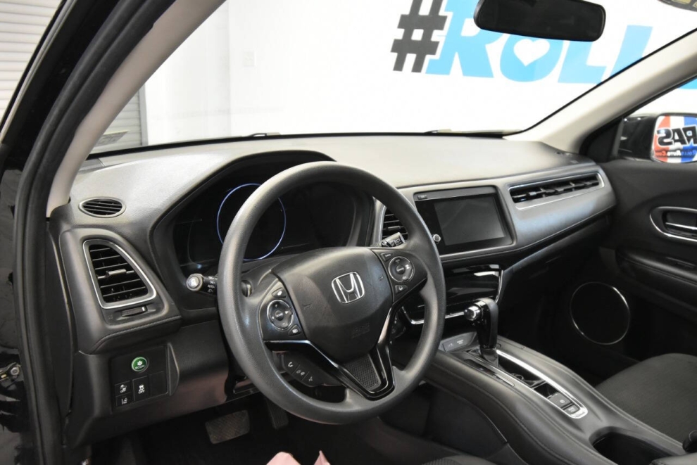 2022 Honda HR-V EX AWD 4dr Crossover, Black, Mileage: 52,461 - photo 10