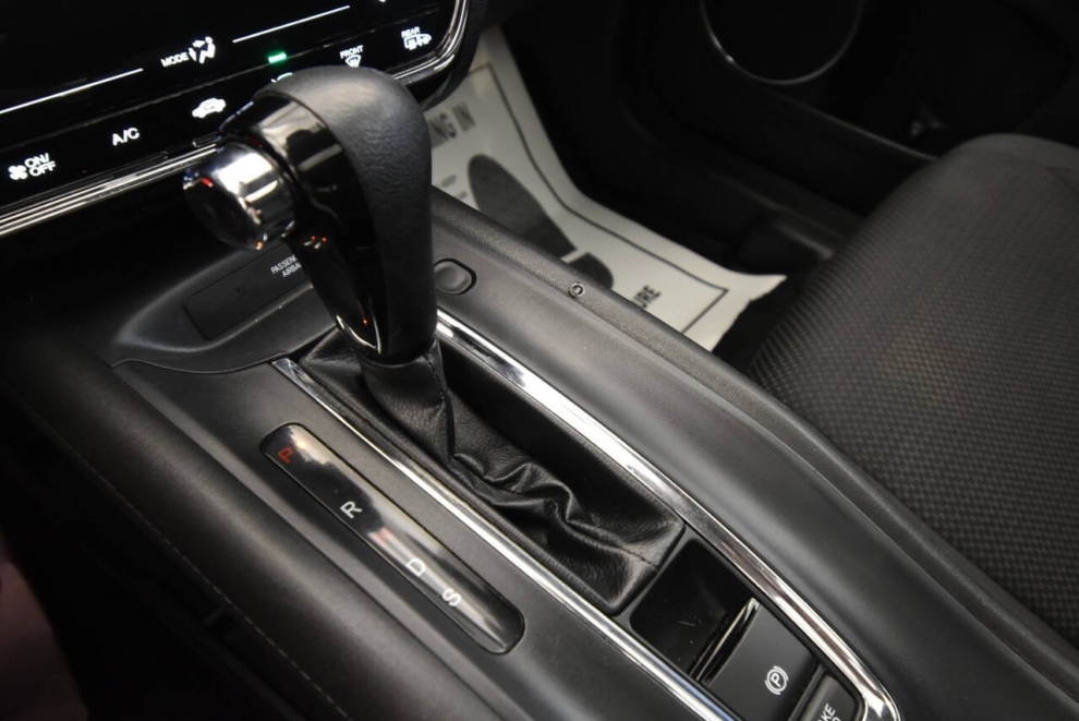 2022 Honda HR-V EX AWD 4dr Crossover, Black, Mileage: 52,461 - photo 20