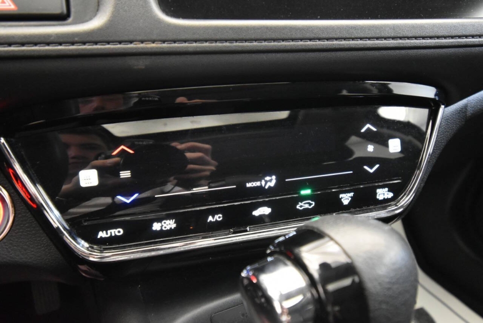 2022 Honda HR-V EX AWD 4dr Crossover, Black, Mileage: 52,461 - photo 21