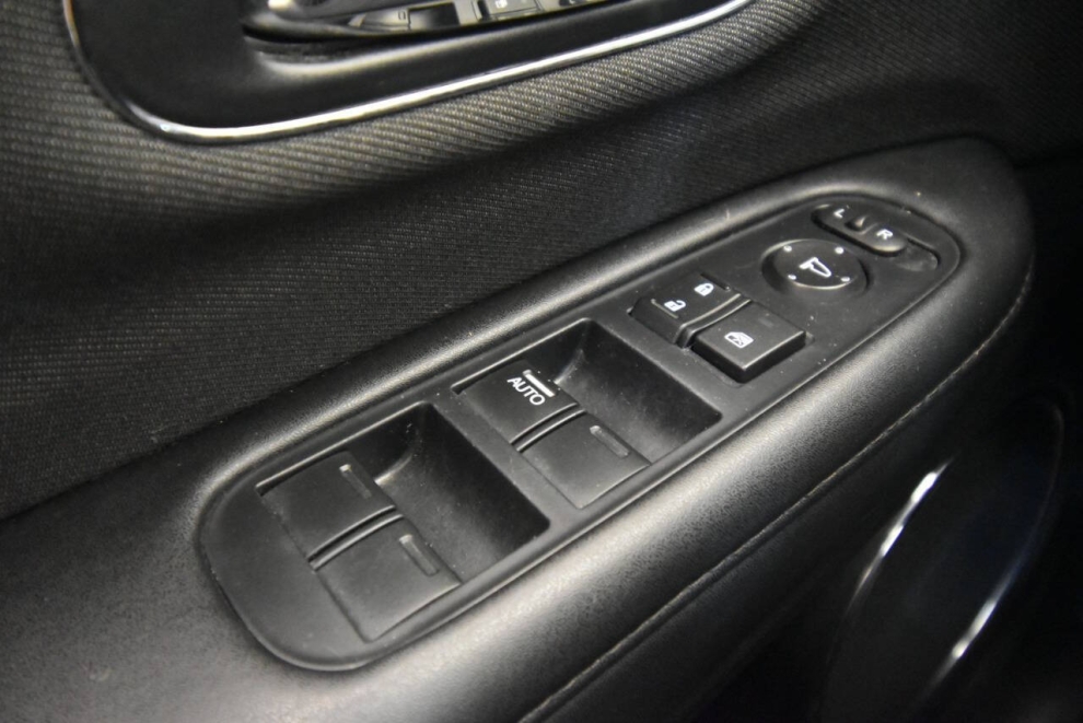 2022 Honda HR-V EX AWD 4dr Crossover, Black, Mileage: 52,461 - photo 29