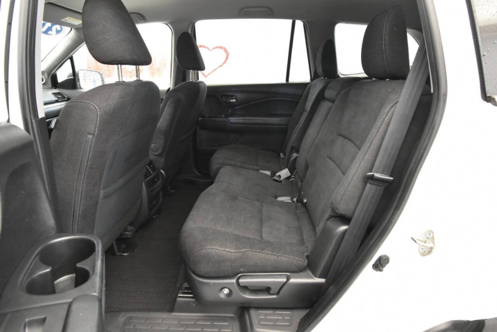2021 Honda Pilot EX AWD 4dr SUV, Blanco, Mileage: 72,854 - photo 12