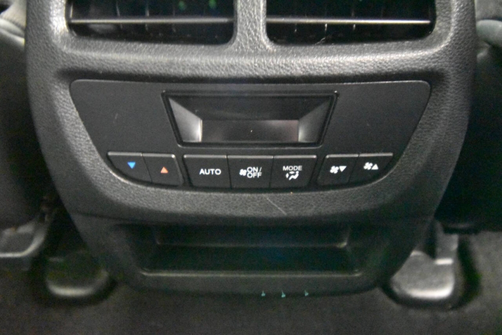 2021 Honda Pilot EX AWD 4dr SUV, Blanco, Mileage: 72,854 - photo 18