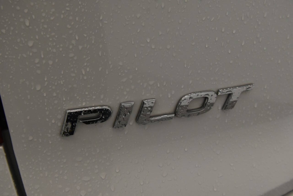 2021 Honda Pilot EX AWD 4dr SUV, Blanco, Mileage: 72,854 - photo 31
