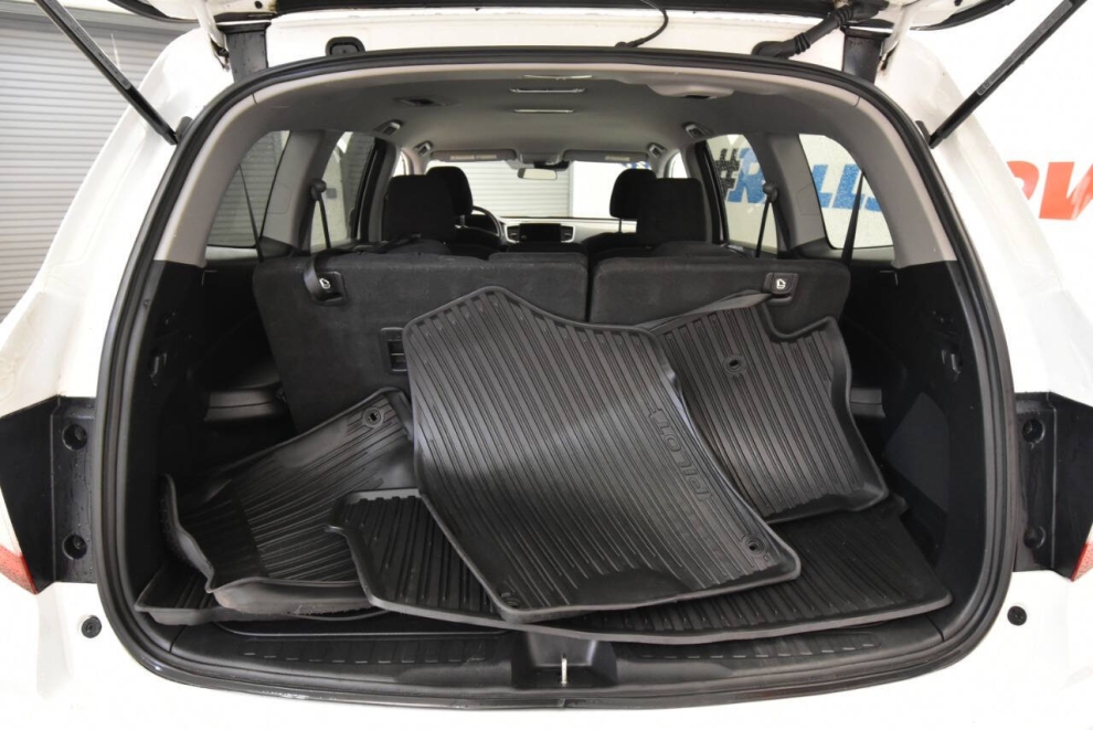 2021 Honda Pilot EX AWD 4dr SUV, Blanco, Mileage: 72,854 - photo 33