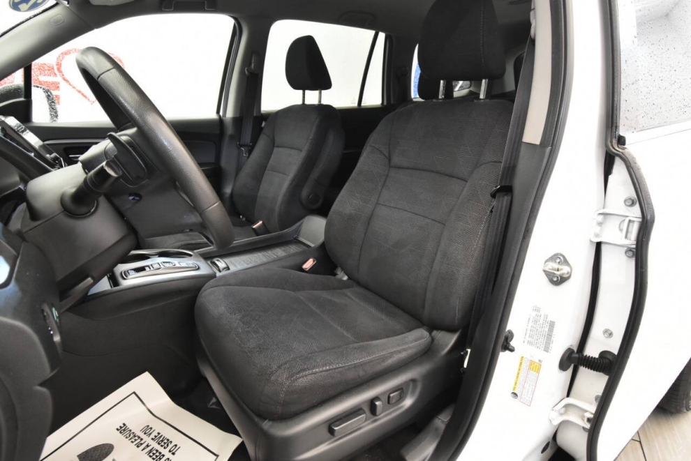 2021 Honda Pilot EX AWD 4dr SUV, Blanco, Mileage: 72,854 - photo 9
