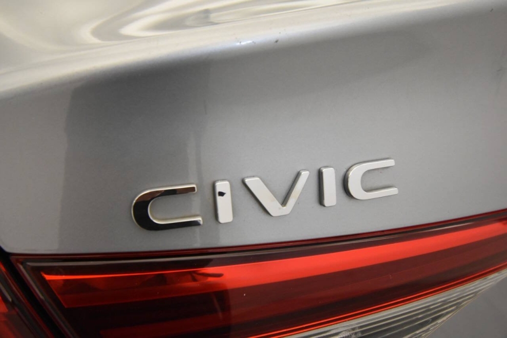 2022 Honda Civic Sport 4dr Sedan, Plata, Mileage: 54,561 - photo 30