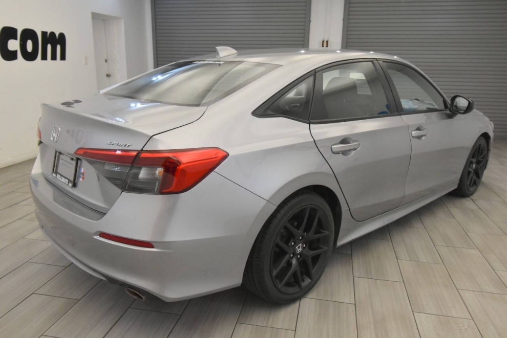 2022 Honda Civic Sport 4dr Sedan, Plata, Mileage: 54,561 - photo 4