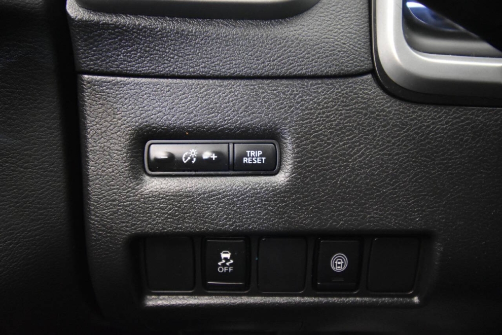 2023 Nissan Murano SV 4dr SUV, Black, Mileage: 62,379 - photo 28