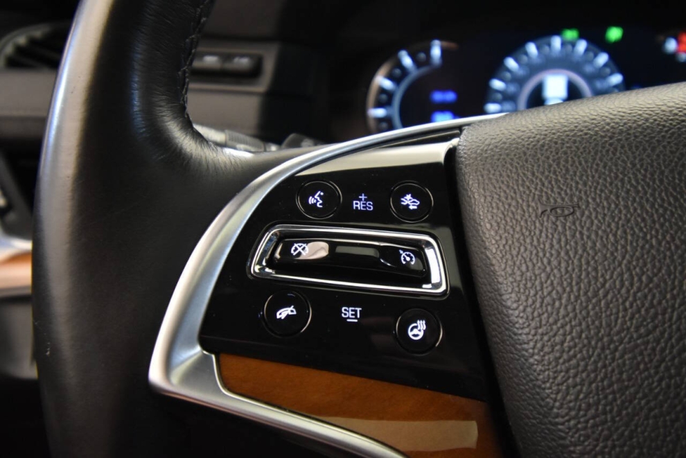 2017 Cadillac Escalade Luxury 4x4 4dr SUV, Black, Mileage: 83,961 - photo 28