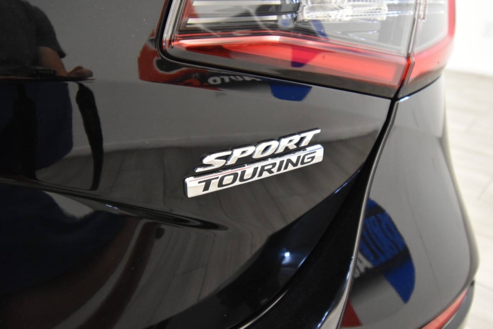 2022 Honda Civic Sport Touring 4dr Hatchback CVT, Black, Mileage: 84,369 - photo 33