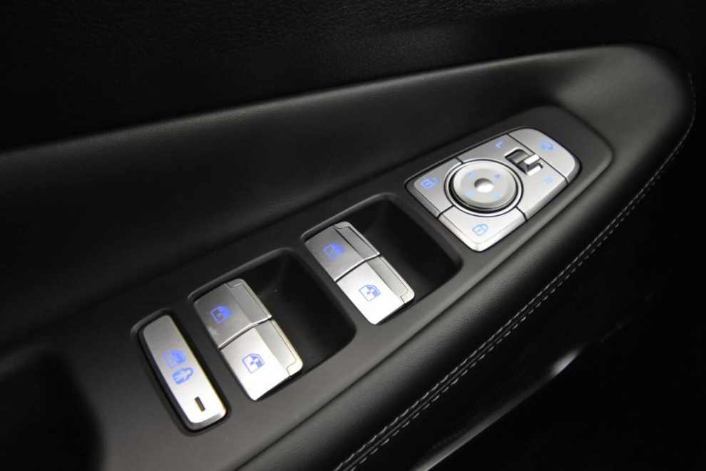 2023 Hyundai Santa Fe Calligraphy AWD 4dr Crossover, Gray, Mileage: 35,545 - photo 29