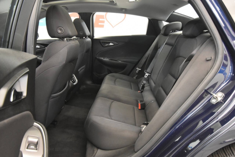 2022 Chevrolet Malibu LT 4dr Sedan, Blue, Mileage: 64,374 - photo 12