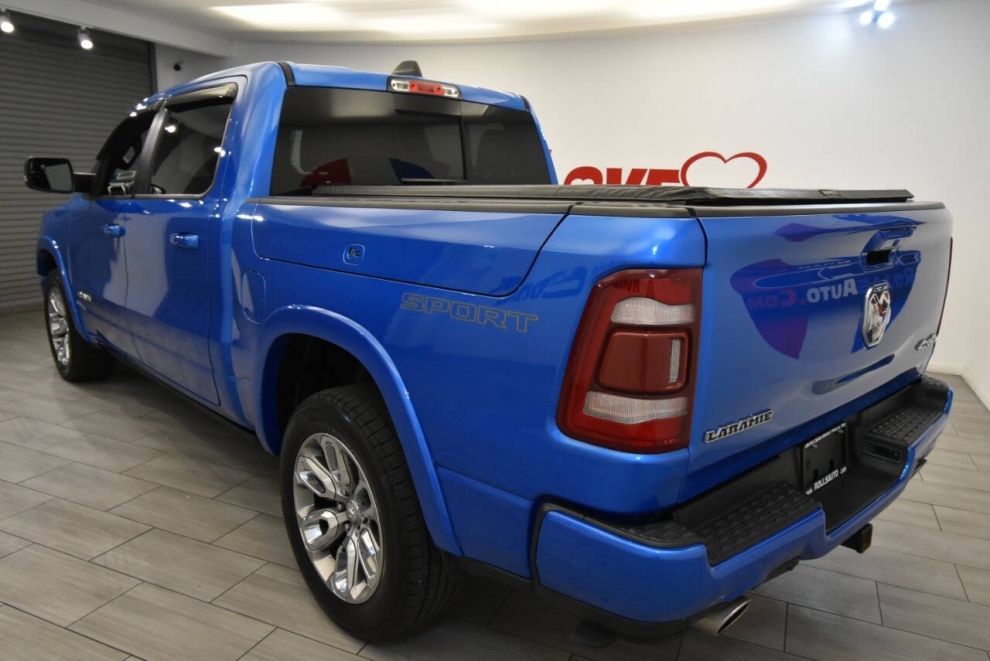 2022 RAM 1500 Laramie 4x4 4dr Crew Cab 5.6 ft. SB Pickup, Blue, Mileage: 75,805 - photo 2