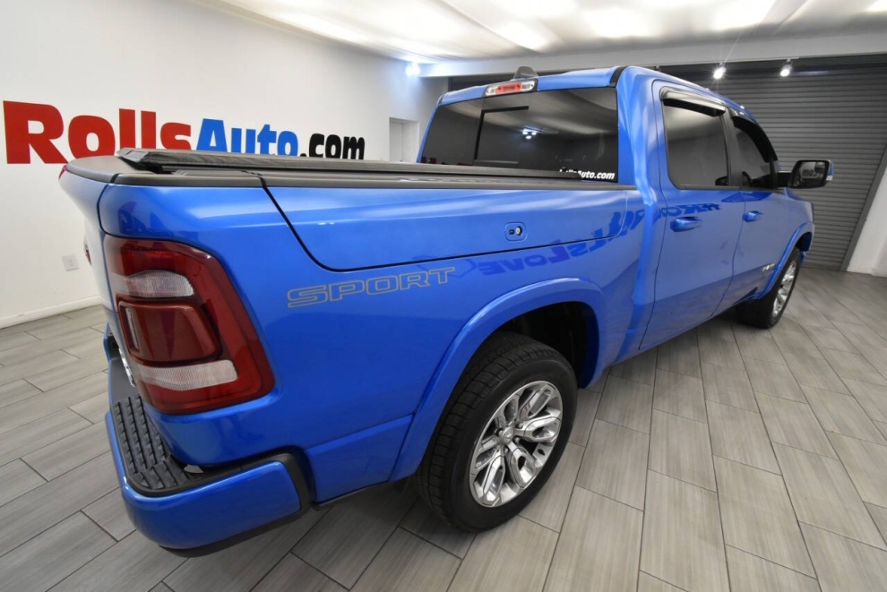 2022 RAM 1500 Laramie 4x4 4dr Crew Cab 5.6 ft. SB Pickup, Blue, Mileage: 75,805 - photo 4