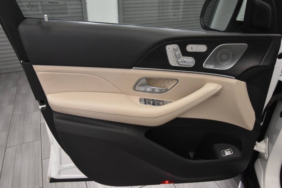 2020 Mercedes-Benz GLE GLE 350 4MATIC AWD 4dr SUV, Blanco, Mileage: 67,691 - photo 11