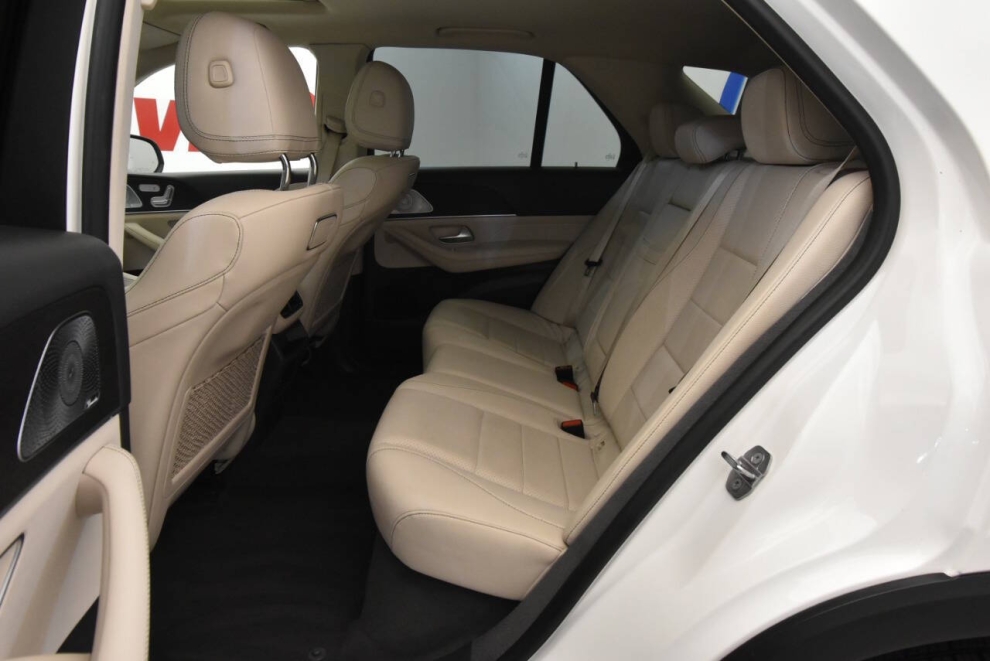2020 Mercedes-Benz GLE GLE 350 4MATIC AWD 4dr SUV, Blanco, Mileage: 67,691 - photo 12