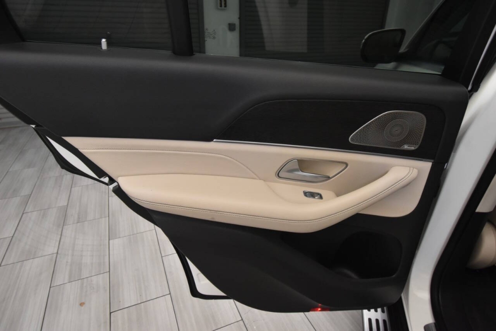 2020 Mercedes-Benz GLE GLE 350 4MATIC AWD 4dr SUV, Blanco, Mileage: 67,691 - photo 13