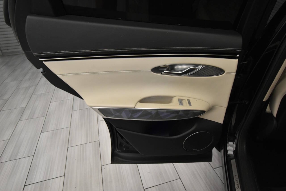 2022 Genesis GV70 3.5T Sport AWD 4dr SUV, Negro, Mileage: 66,864 - photo 12