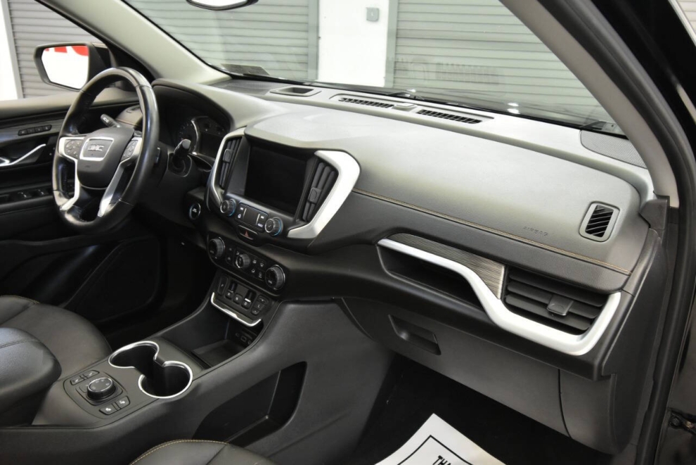 2020 GMC Terrain SLT 4x4 4dr SUV, Black, Mileage: 91,519 - photo 14