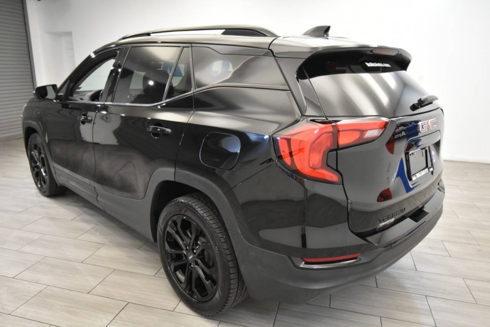 2020 GMC Terrain SLT 4x4 4dr SUV, Black, Mileage: 91,519 - photo 2