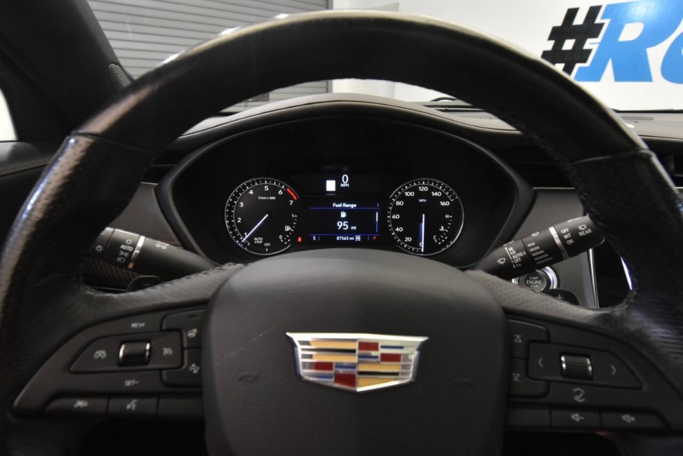 2019 Cadillac XT4 Sport 4x4 4dr Crossover, Gris, Mileage: 87,534 - photo 24