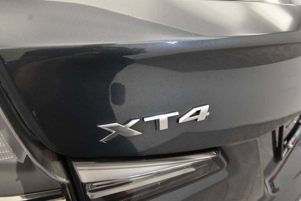 2019 Cadillac XT4 Sport 4x4 4dr Crossover, Gris, Mileage: 87,534 - photo 30