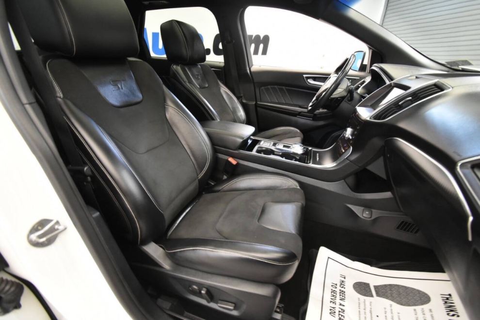 2020 Ford Edge ST AWD 4dr Crossover, White, Mileage: 77,831 - photo 15