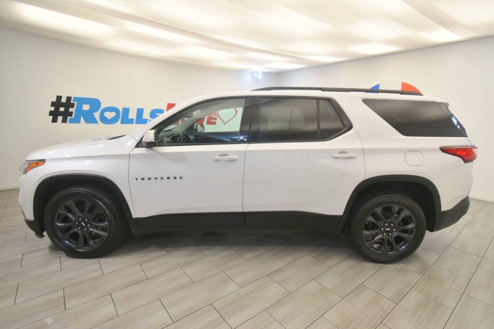 2021 Chevrolet Traverse RS 4x4 4dr SUV, Blanco, Mileage: 101,148 - photo 1