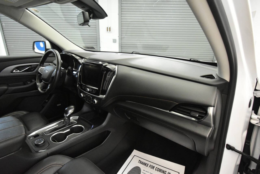 2021 Chevrolet Traverse RS 4x4 4dr SUV, Blanco, Mileage: 101,148 - photo 15