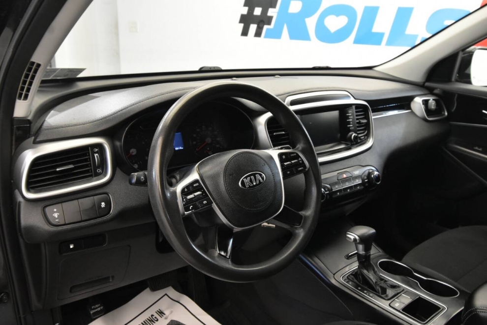 2019 Kia Sorento L, Black, Mileage: 69,091 - photo 10