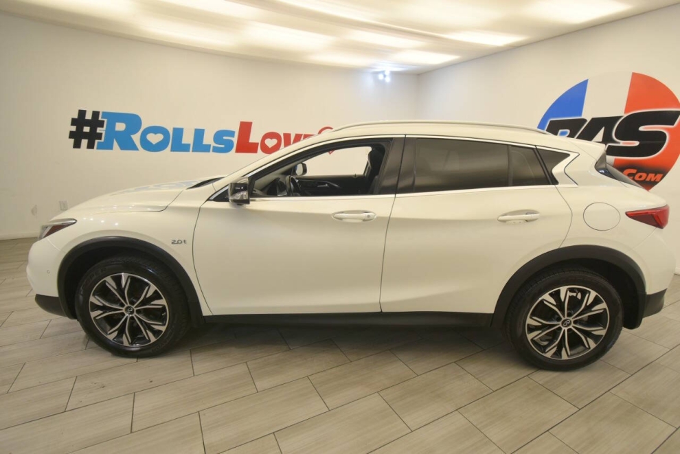 2019 Infiniti QX30 Luxe, W, Mileage: 68,661 - photo 1