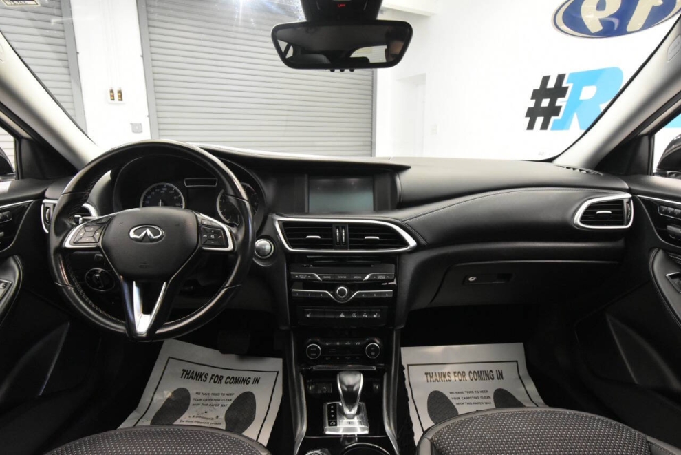 2019 Infiniti QX30 Luxe, W, Mileage: 68,661 - photo 18