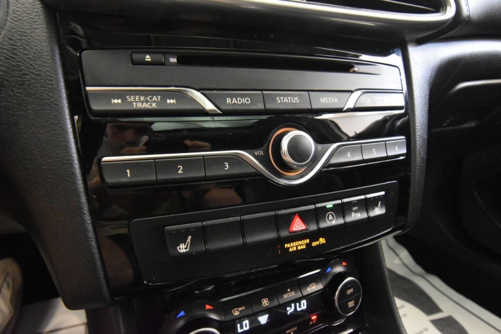 2019 Infiniti QX30 Luxe, W, Mileage: 68,661 - photo 23