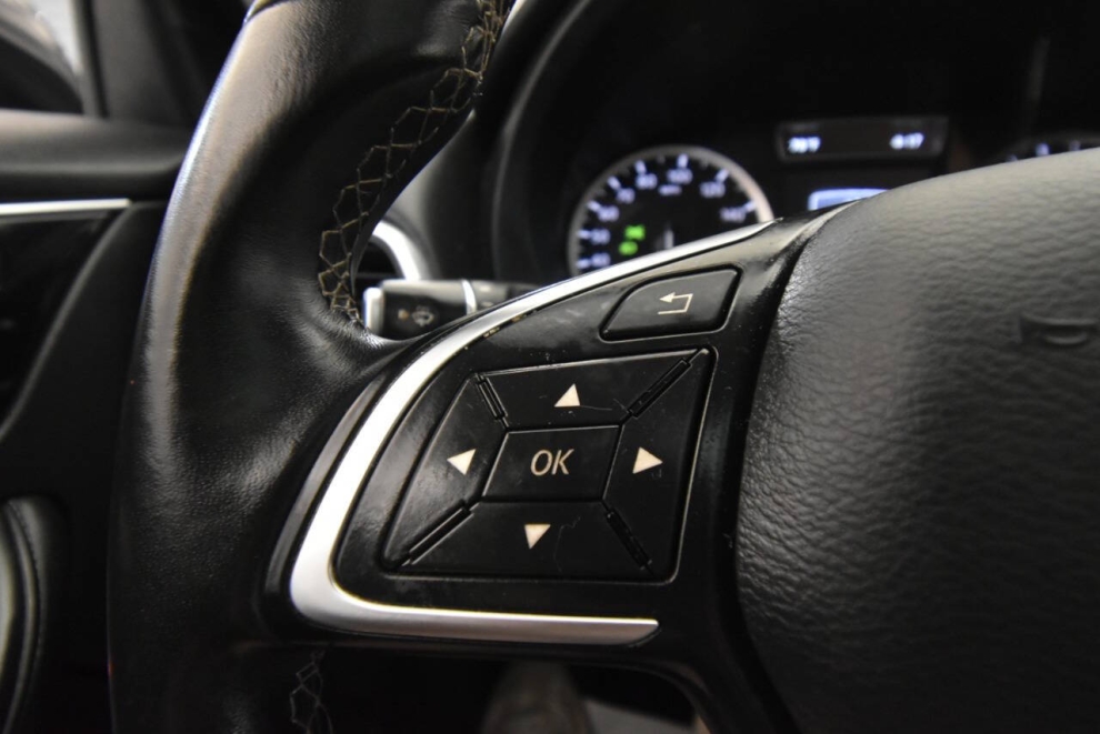 2019 Infiniti QX30 Luxe, W, Mileage: 68,661 - photo 27