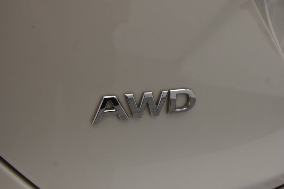 2019 Infiniti QX30 Luxe, W, Mileage: 68,661 - photo 34