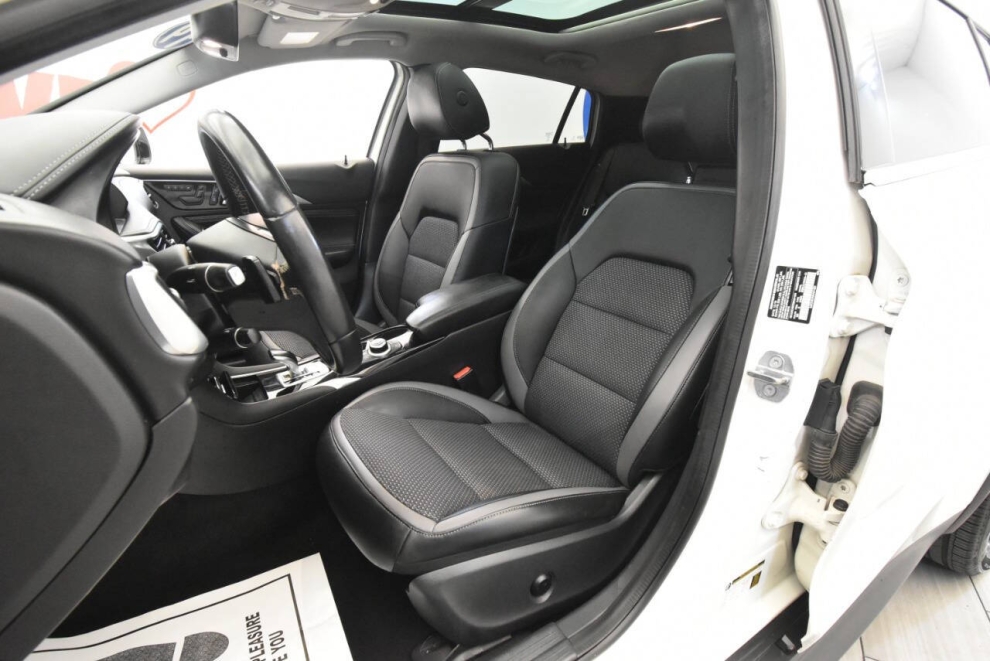 2019 Infiniti QX30 Luxe, W, Mileage: 68,661 - photo 9