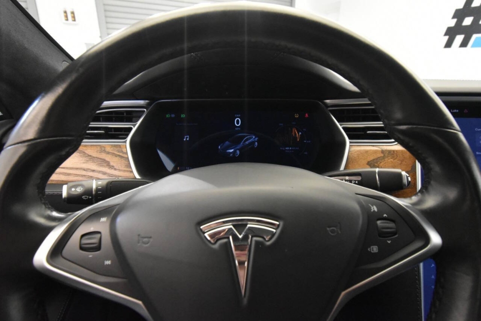 2018 Tesla Model S 100D, Gray, Mileage: 95,749 - photo 21