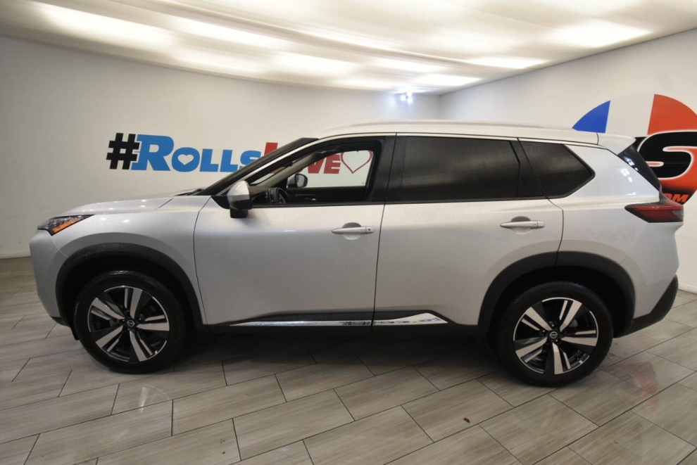 2021 Nissan Rogue SL AWD 4dr Crossover, Plata, Mileage: 81,664 - photo 1