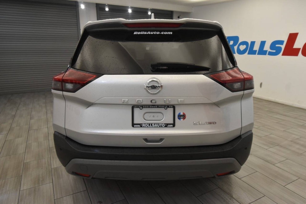 2021 Nissan Rogue SL AWD 4dr Crossover, Plata, Mileage: 81,664 - photo 3