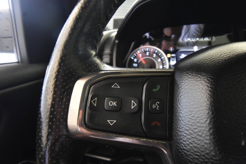 2020 RAM 1500 Rebel 4x4 4dr Crew Cab 5.6 ft. SB Pickup, Gray, Mileage: 64,636 - photo 24